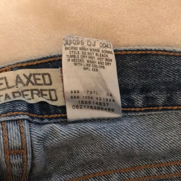 Levi Vintage Classic Relaxed 550 Denim Mom Jeans - Picture 7 of 8